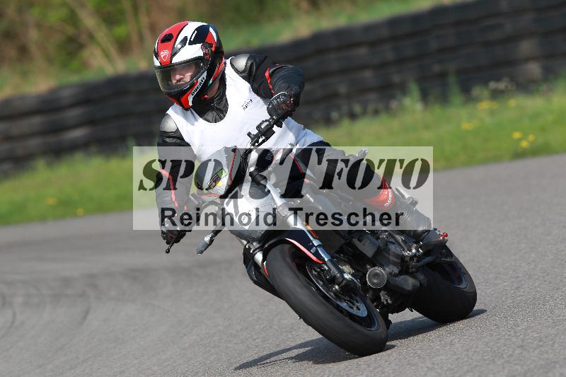 /Archiv-2022/06 15.04.2022 Speer Racing ADR/Instruktorengruppe/7-1